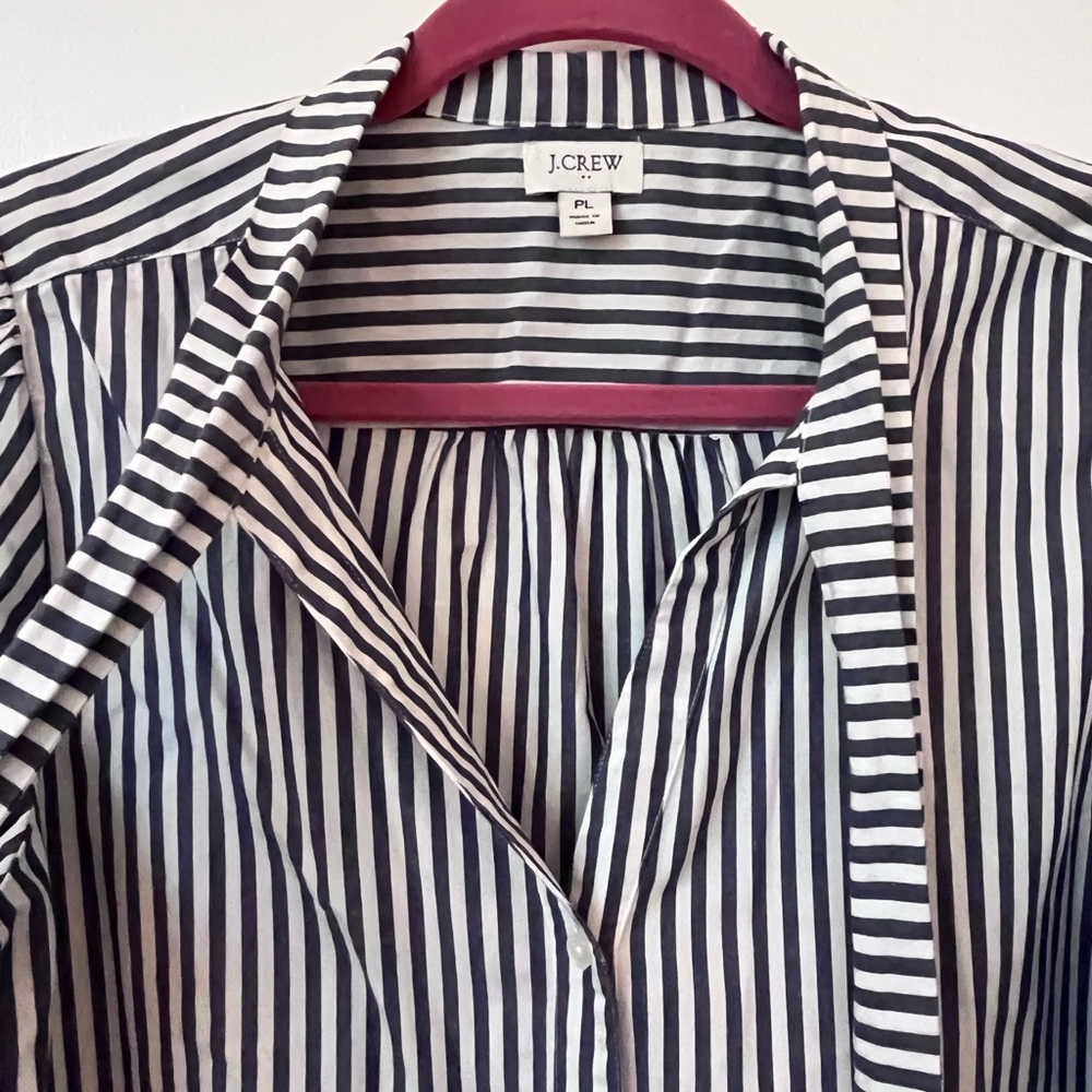 EUC J Crew Blouse Bow Stripe PL - Picture 3 of 14